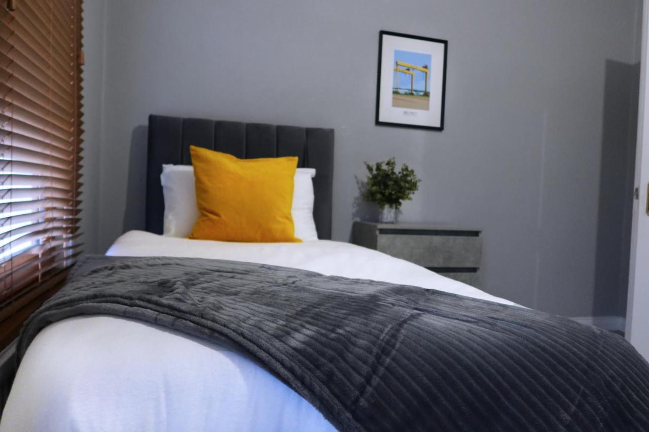 Broadway Belfast! Central Location! Sleeps 6! Экстерьер фото