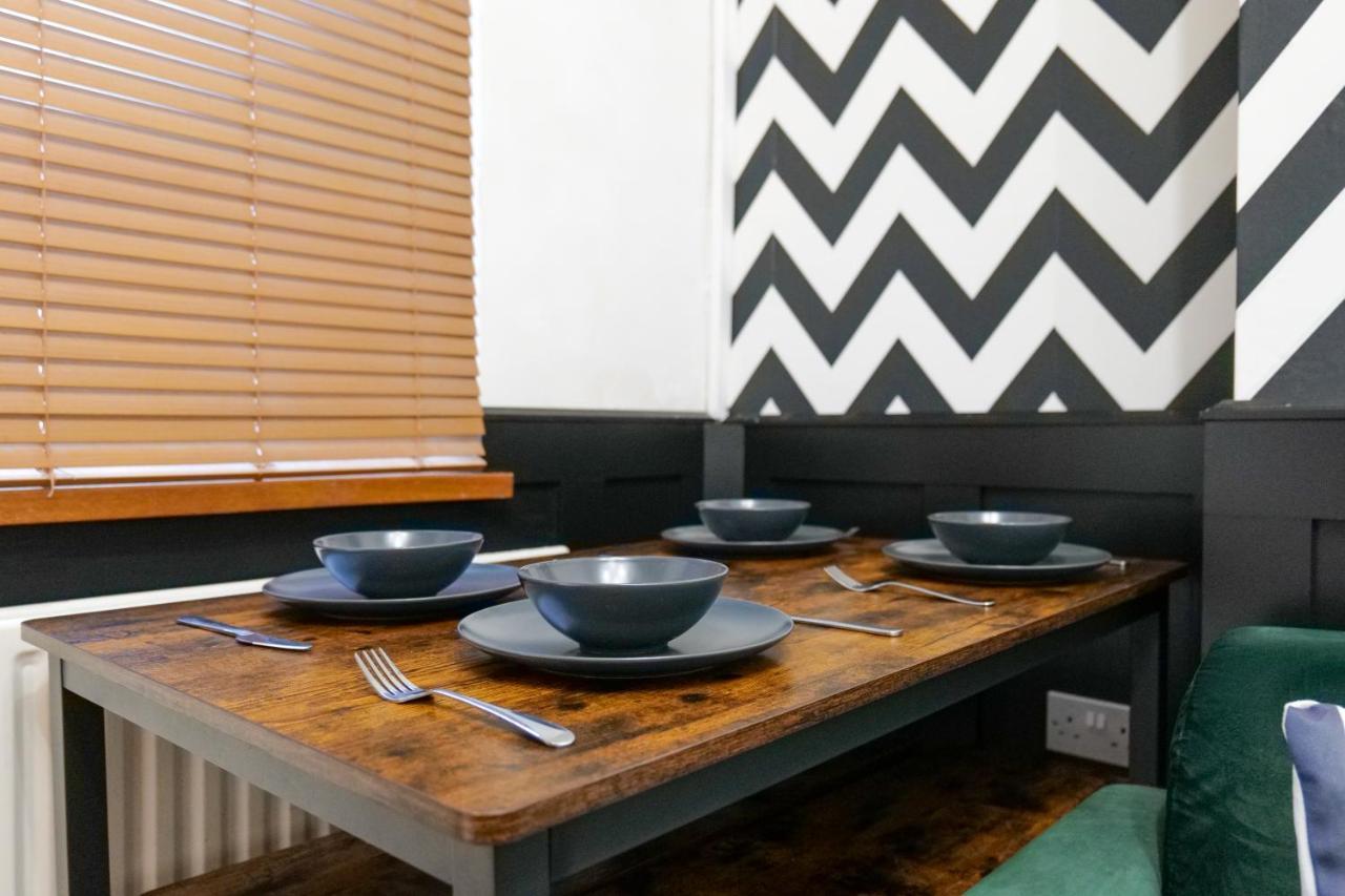 Broadway Belfast! Central Location! Sleeps 6! Экстерьер фото